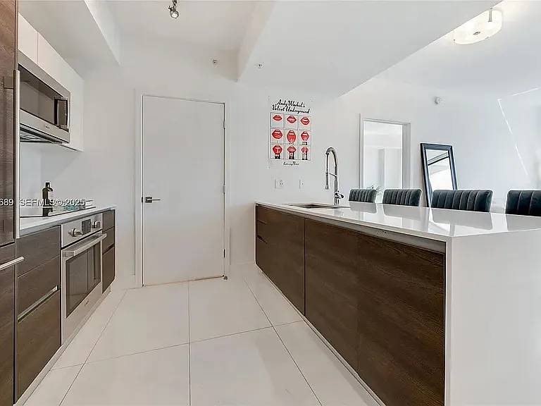 301 Altara Ave #309 — Photo 1