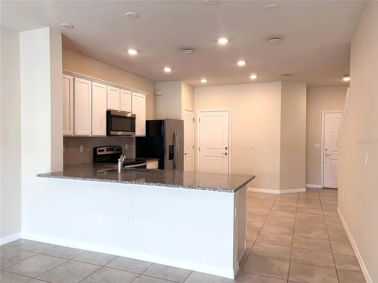 4556 Sparkling Shell Ave — Photo 5