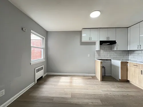 164 Stegman St Photo 1