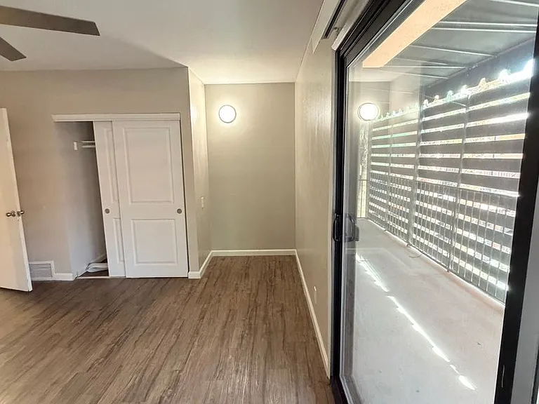 722 E San Lorenzo Rd — Photo 42