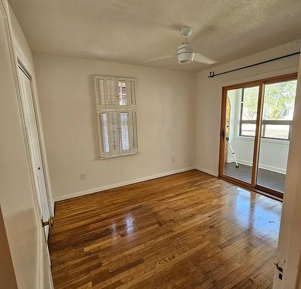 204 Harvard Dr SE #A — Photo 7
