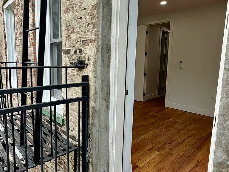176 Utica Ave #2Q — Photo 11