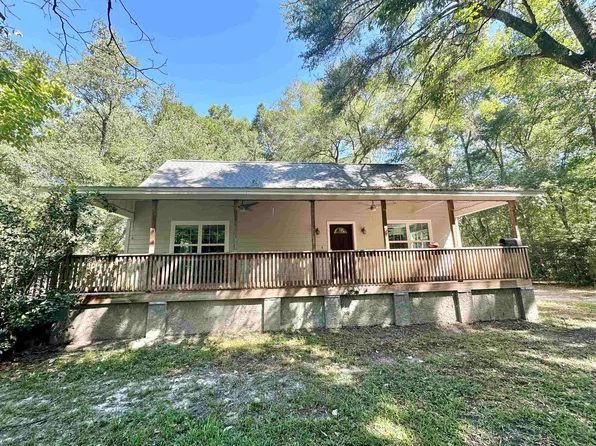 256 Wildflower Ln, Crawfordville, FL 32327