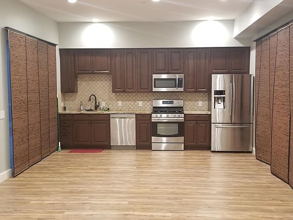 2nd image of 3479 Argonne St