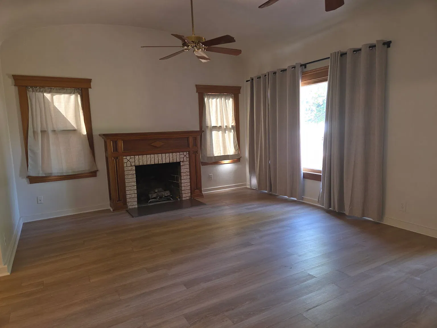 3 bed, 1539 sqft, $2,395 — Photo 3