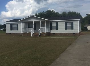 4030 Delaware Dr, Dalzell, SC 29040