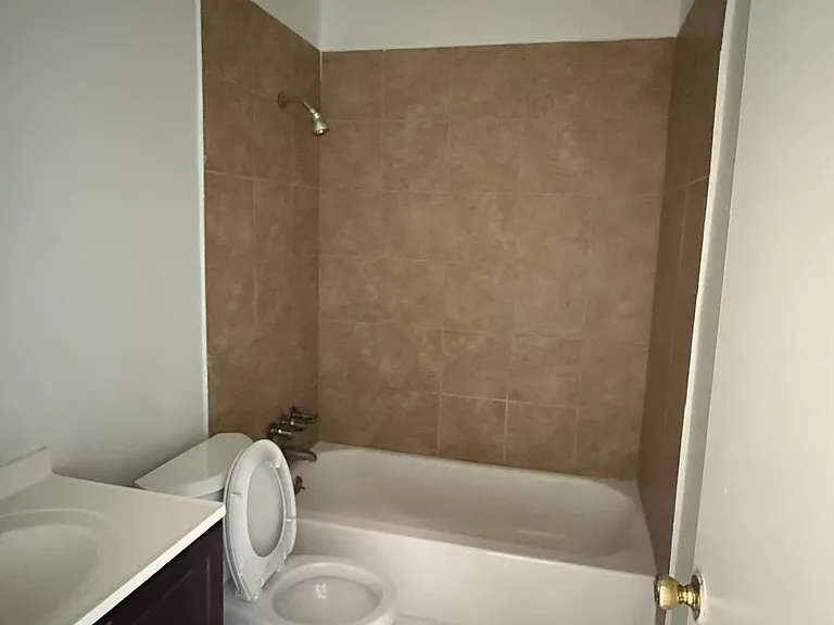 2236 W Heatherbrae Dr #4 — Photo 12