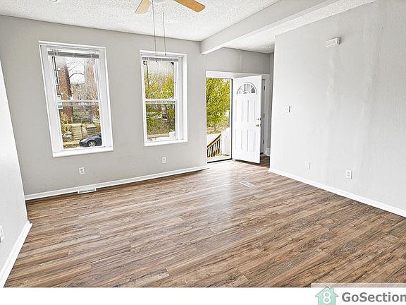 2nd image of 3168-3170 California Ave
