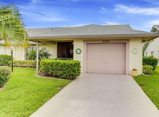3320 Justin Cir, West Palm Beach, FL 33417
