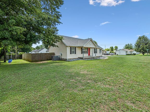 2nd image of 2095 Bolden Dr