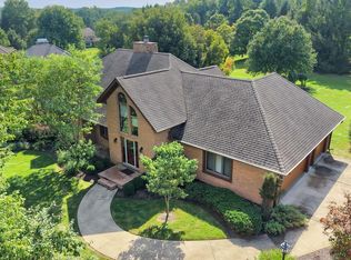 227 Bryn Du Dr, Granville, OH 43023