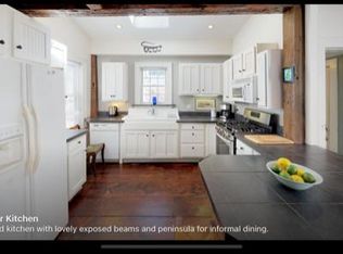 26 Knox St #1, Thomaston, ME 04861