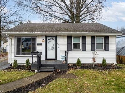 1193 Stratford St, Barberton, OH, 44203