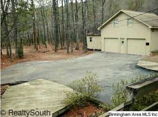 135 Keller Rd SE, Bessemer, AL 35022