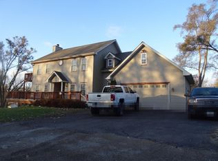 7407 Barry Ave, Spring Grove, IL 60081