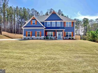 165 Drayton Farm Dr, Senoia, GA 30276