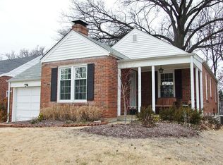 8609 Litzsinger Rd, Saint Louis, MO 63144