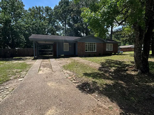 1302 Sandra Dr, Mobile, AL 36618