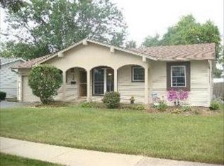 1131 Lovell Ct, Elk Grove Village, IL 60007