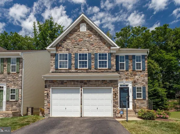 3461 Eagle Ridge Dr, Woodbridge, VA 22191