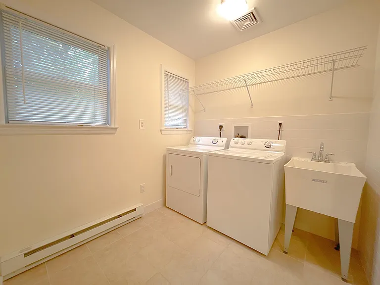 10 Fairview Dr — Photo 10