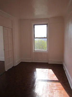 Rented by RC Realty Group of New York Inc | media 23