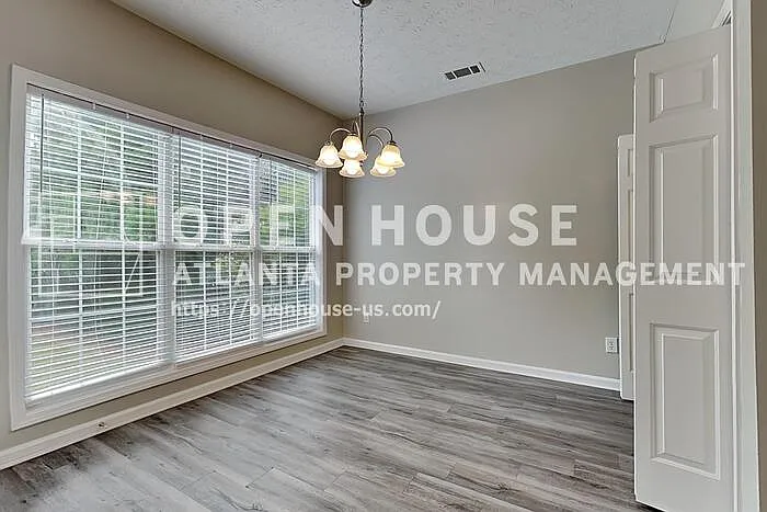 3790 Carriage Downs Ct SW — Photo 8