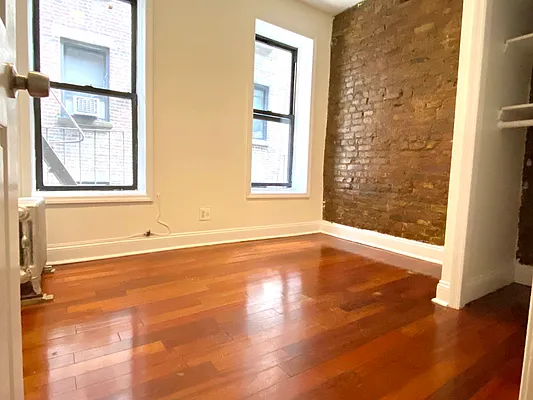 Rented by Corcoran | media 17