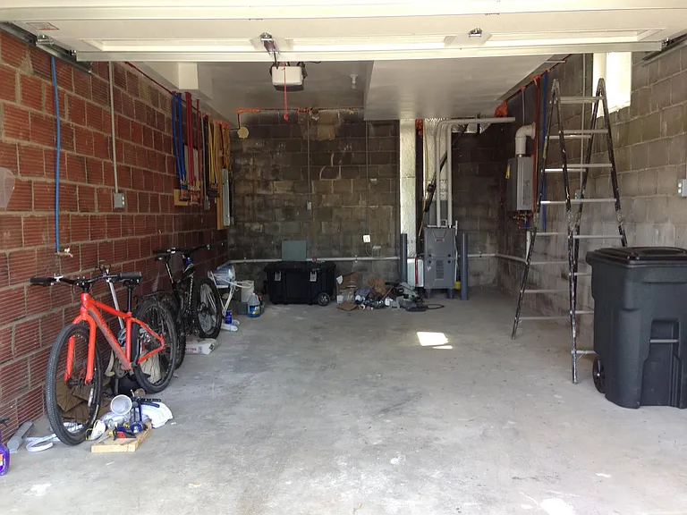 348 Waitman St — Photo 24