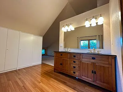 3306 11th St NE — Photo 16