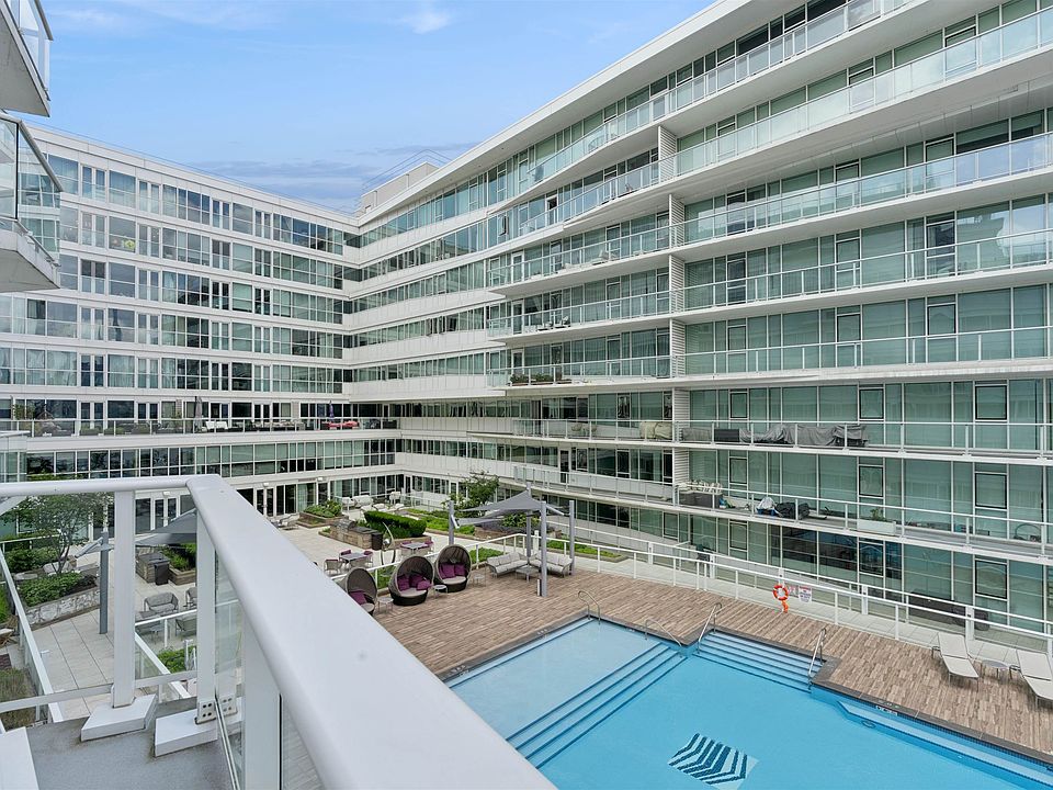 1st image of 800 Avenue At Port Imperial