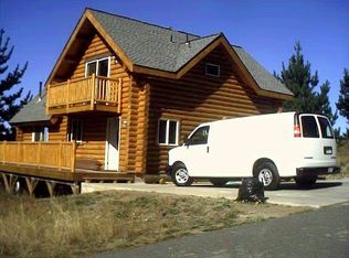 60 Ocean View Rd, Whitethorn, CA 95589