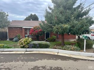 655 N 1st St, Grover Beach, CA 93433