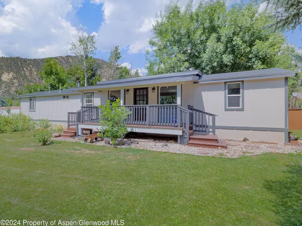 5033 County Road 335 Trailer 227, New Castle, CO 81647