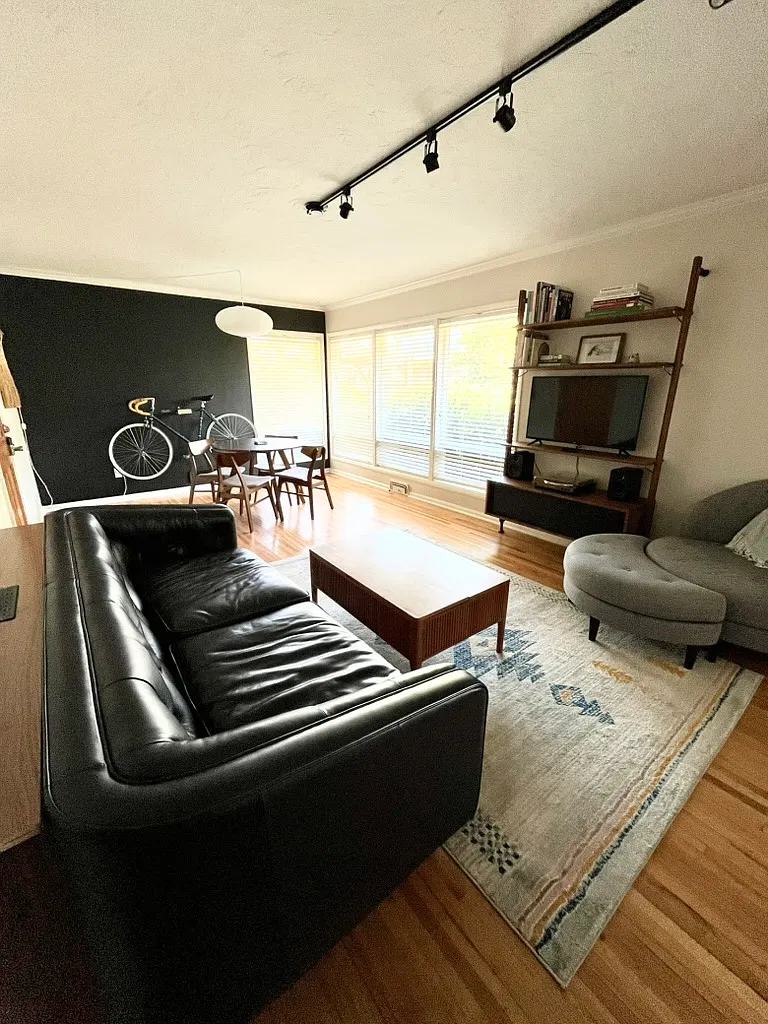 1 bed, 681 sqft, $2,100 — Photo 2