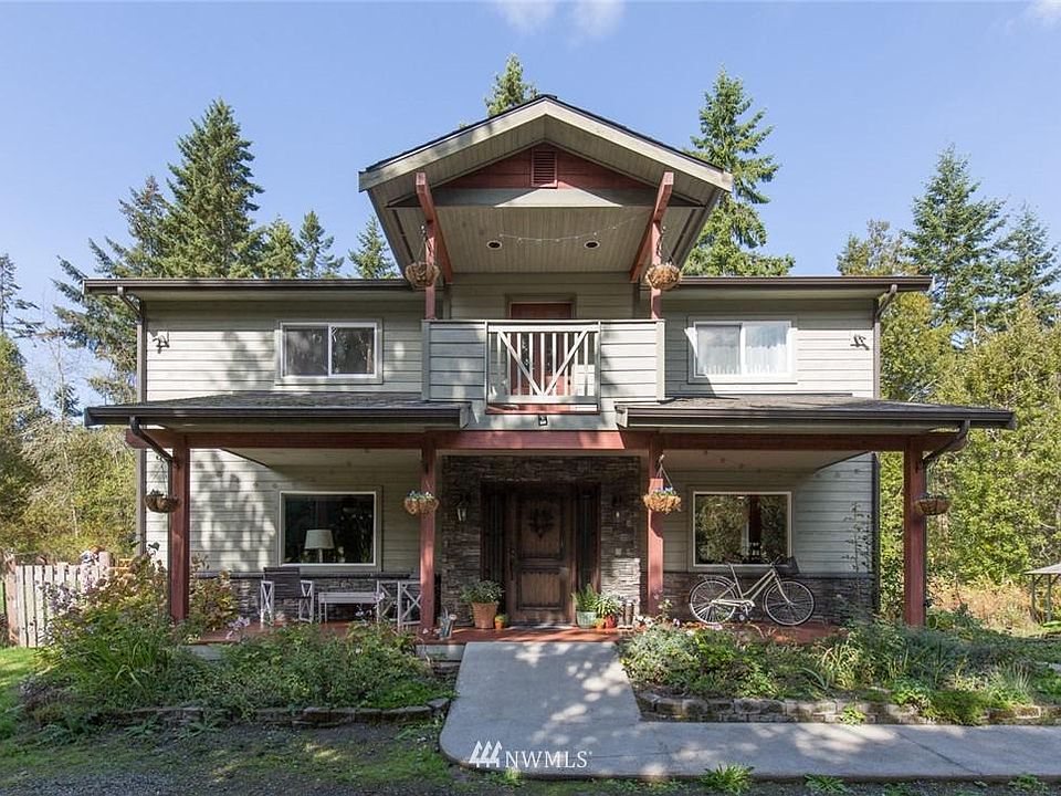 1st image of 131 Cline Cabin Ln