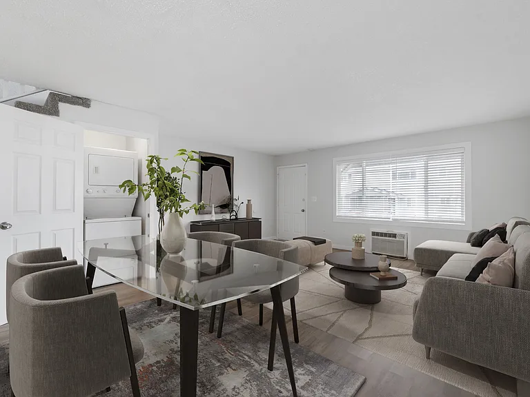 Columbia Crest Townhomes — Photo 5