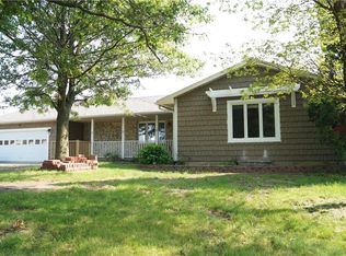 831 Ewart Rd, Montezuma, IA 50171