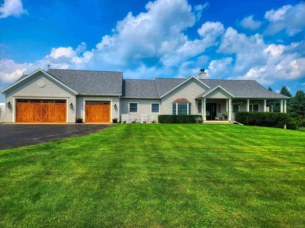 23-10 Lake Carroll Blvd, Lanark, IL 61046