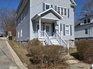 35 Denison Ave, New London, CT 06320