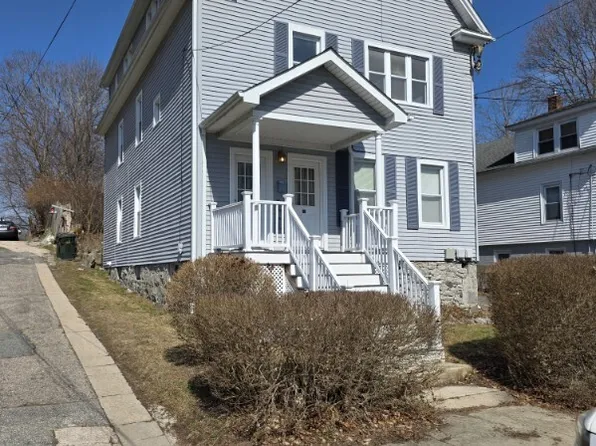 35 Denison Avenue, New London, CT 06320