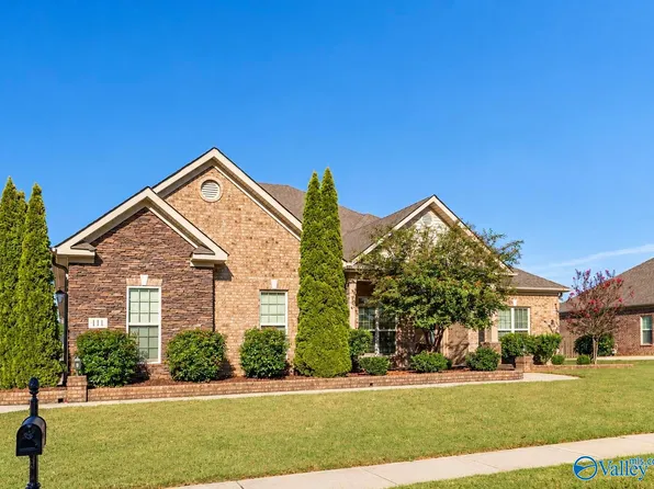 111 Rockhaven Dr NW, Madison, AL 35757
