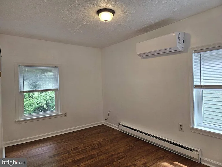 112 E Pall Mall St #2 — Photo 12