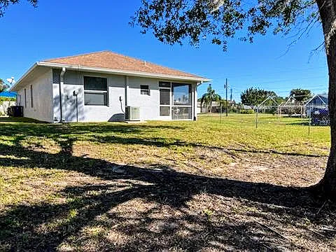 12219 De Moya Dr — Photo 18