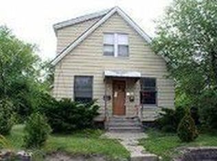45 James St, Pontiac, MI 48341