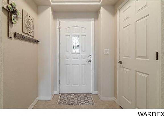 3rd image of 1379 Bentley Blvd