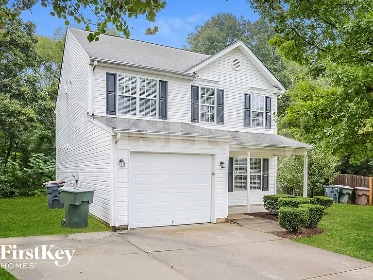 4708 Mallard Creek Dr — Photo 2