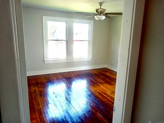 3rd image of 2136 N 16th St