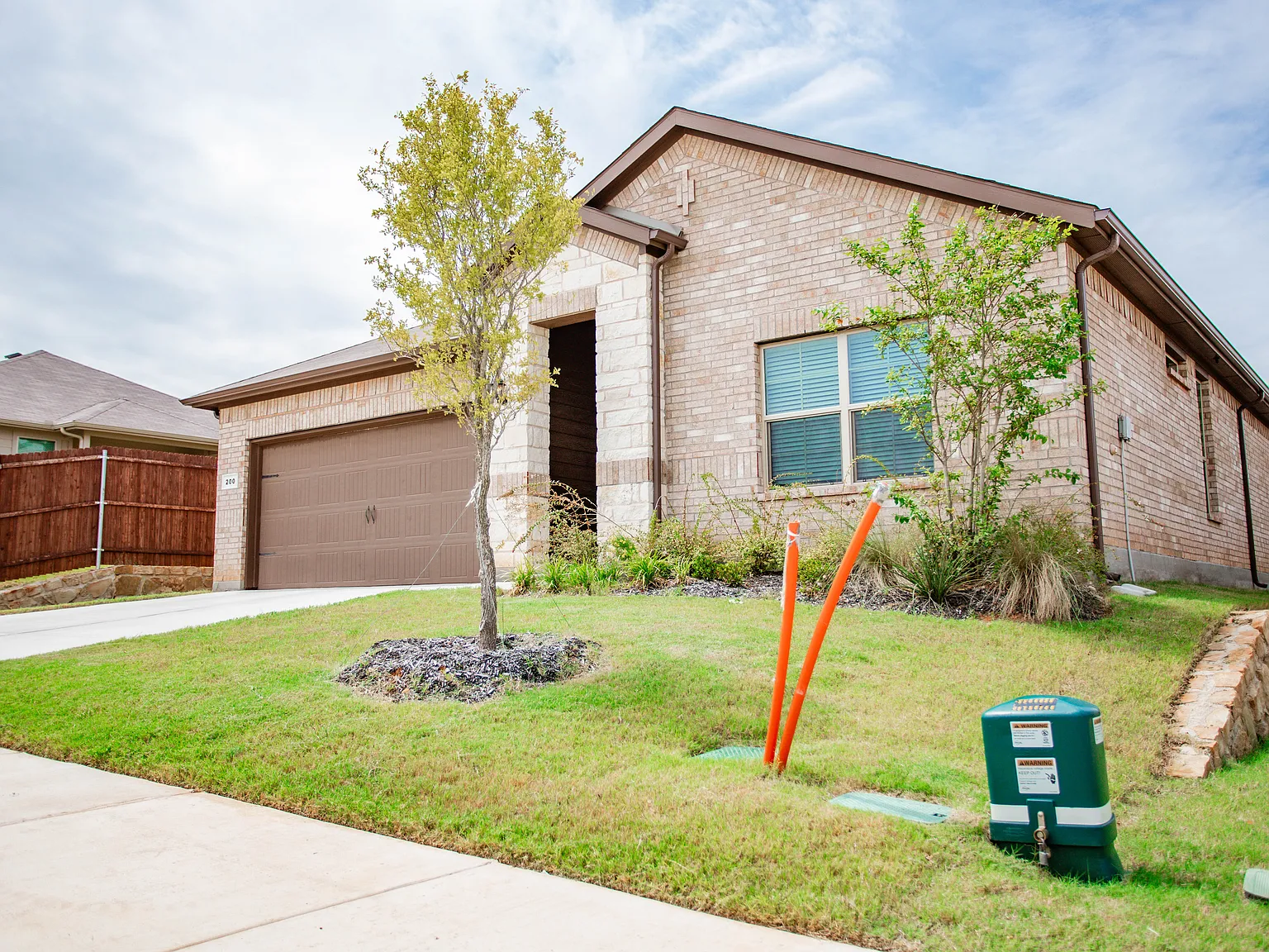 4 bed, 1836 sqft, $2,325 — Photo 4