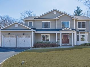 128 N Hillside Ave, Chatham, NJ